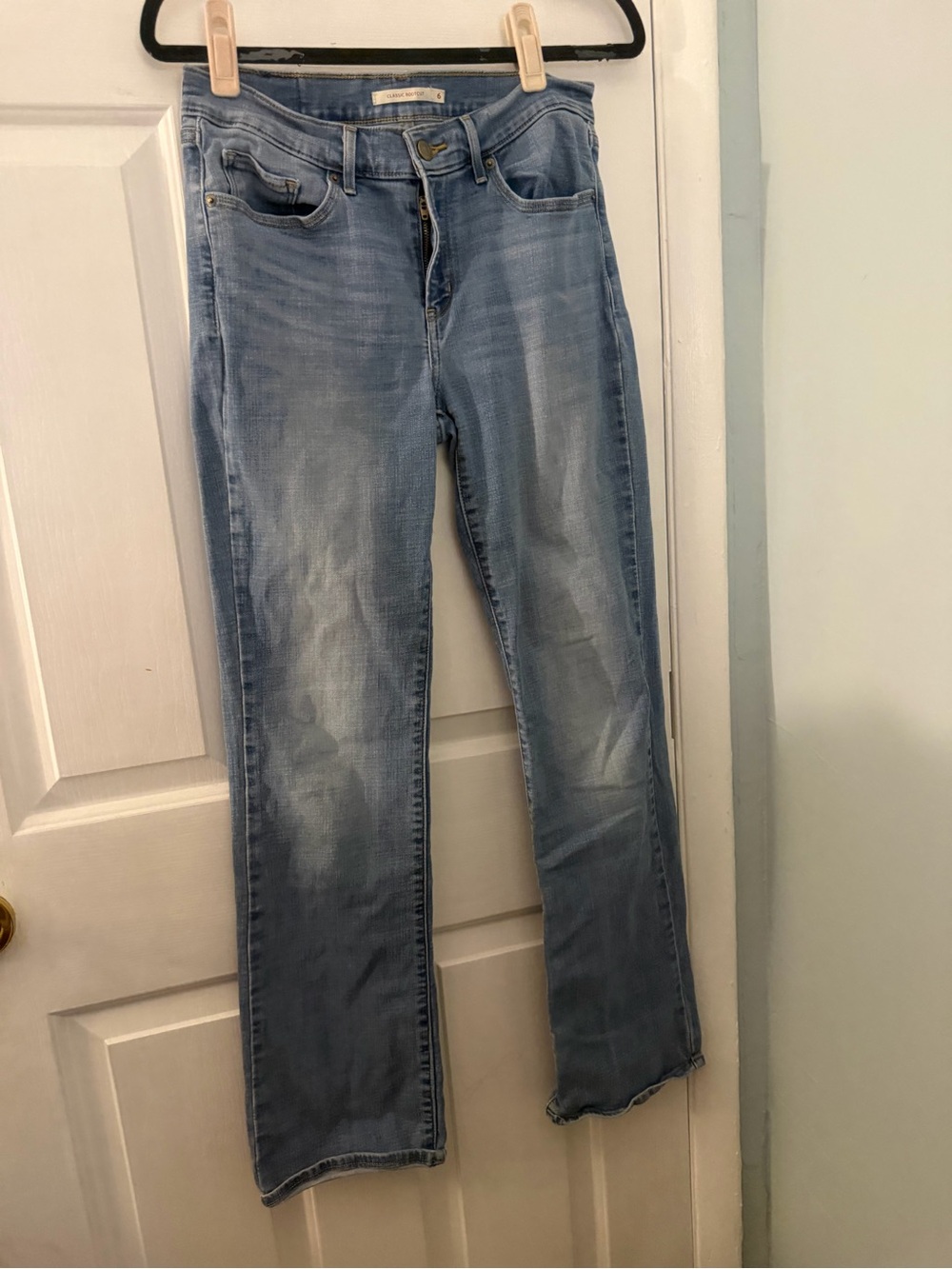Levi’s Classic Bootcut Jeans Women’s Size 6 Light Wash Stretch Denim
